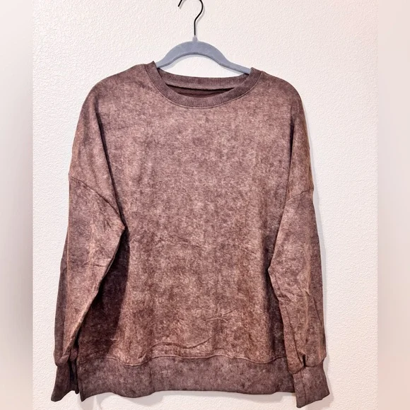 Brown Oversized Sweatshirt – New With Tags - Picture 4 of 9